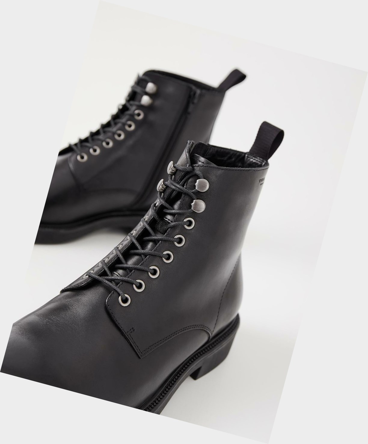 Men's Vagabond Alex M Lace Up Boots Black | HWLEJT782