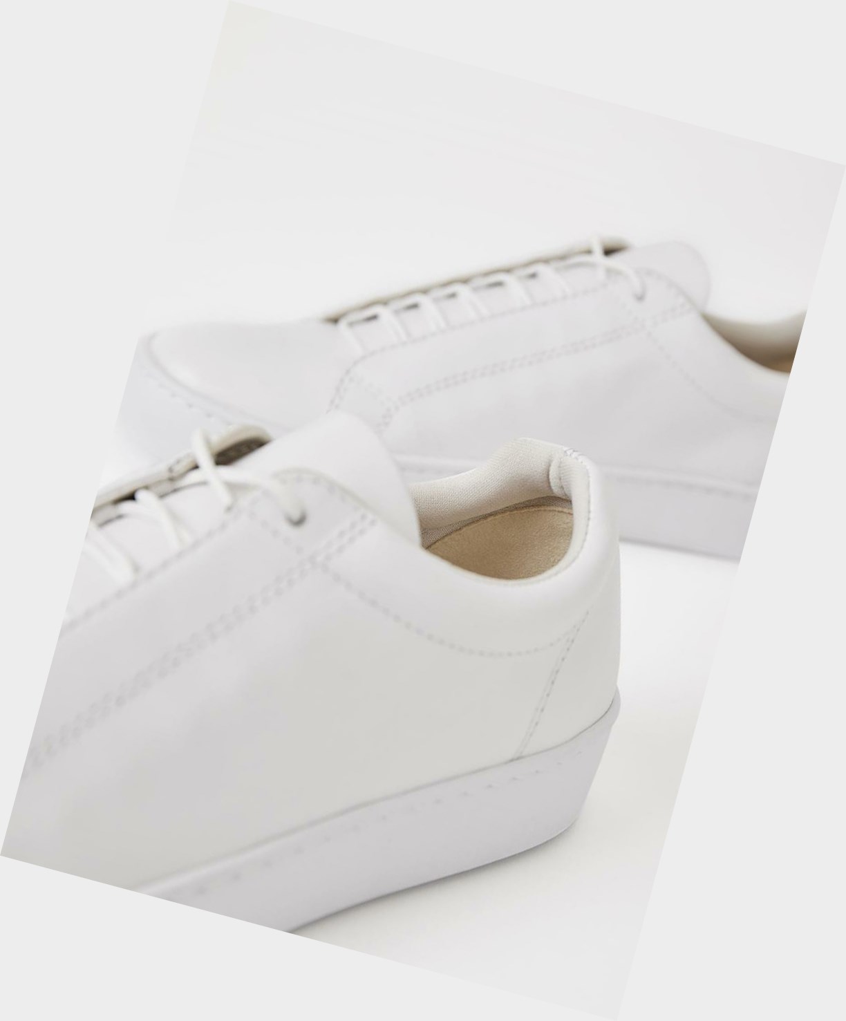 Women's Vagabond Zoe Low Top Sneakers White | DLTWGB826